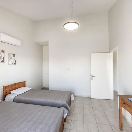 Villa Coral Bee Peyia